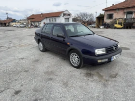 VW Vento 1.8 90кс. , снимка 3