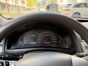 Toyota Camry 2.4 Gaz/avtomat, снимка 12