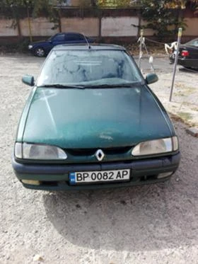  Renault 19