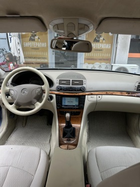 Mercedes-Benz E 200 E 200 компресор -Газ, снимка 8 - Автомобили и джипове - 45845759