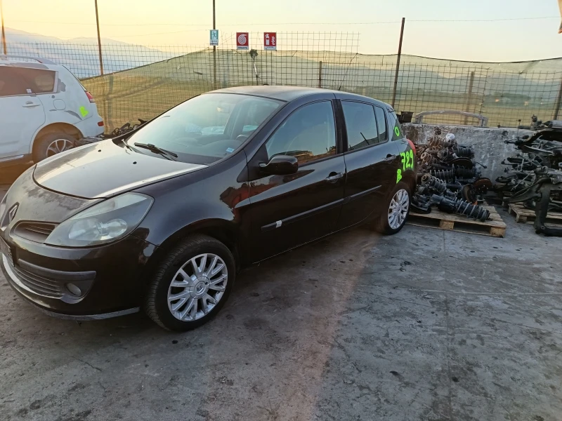 Renault Clio 1.5 dci, снимка 2 - Автомобили и джипове - 45613911