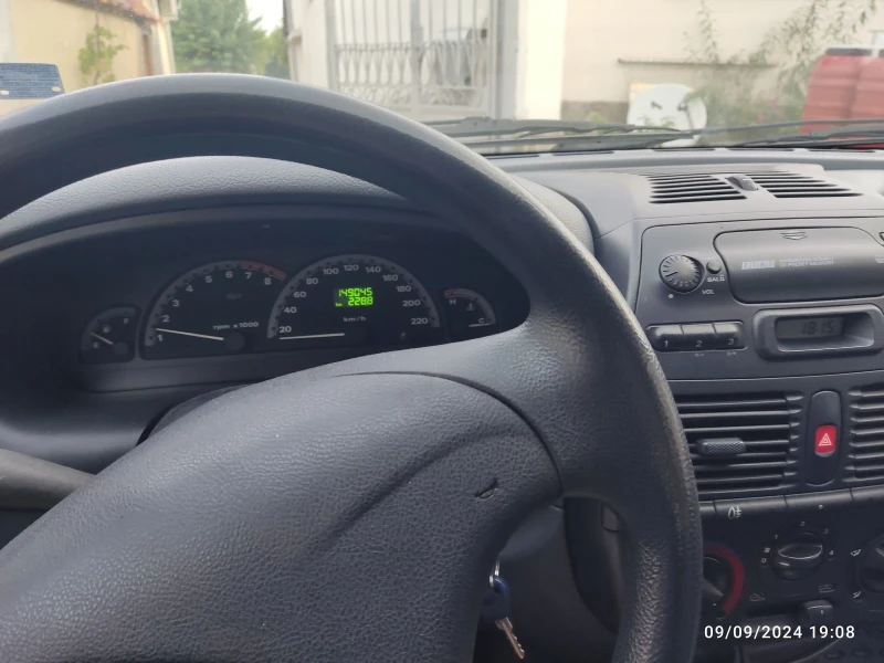 Fiat Brava 1.4 12v, снимка 4 - Автомобили и джипове - 47471189