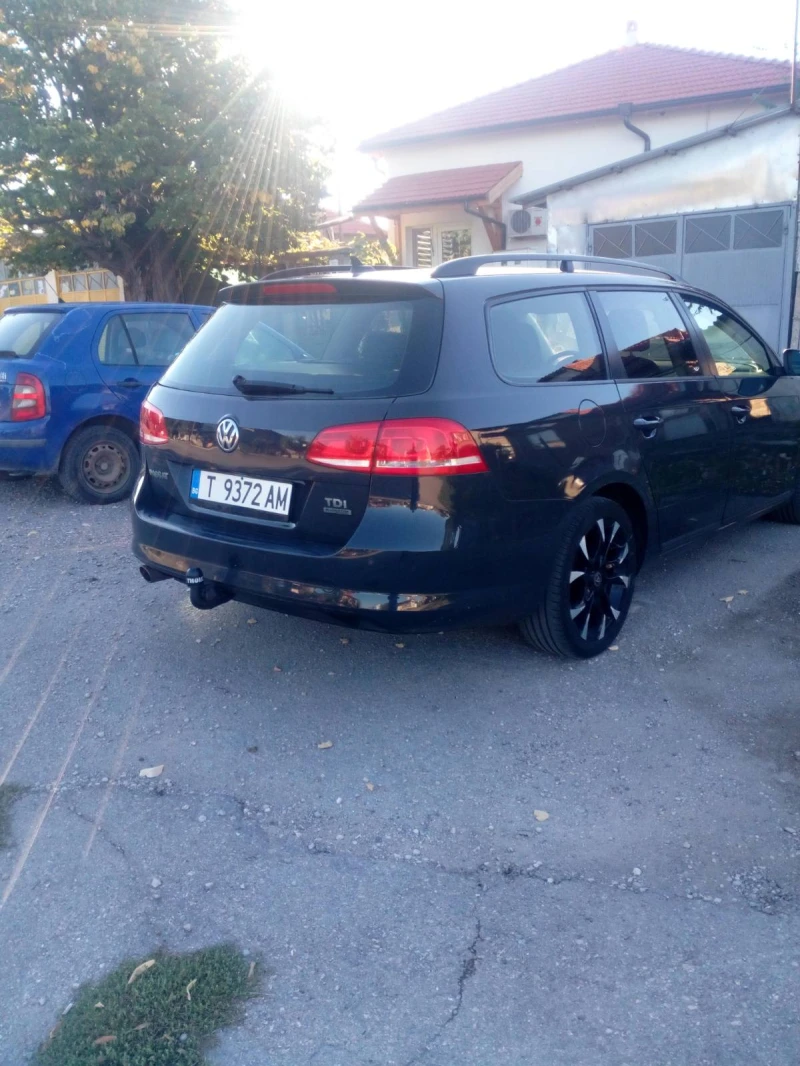 VW Passat, снимка 10 - Автомобили и джипове - 47500796