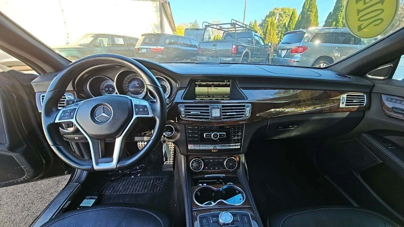 Mercedes-Benz CLS 500 4matic* Harman Kardon* Auto-parking* Подгрев/Обдух, снимка 6 - Автомобили и джипове - 47902478