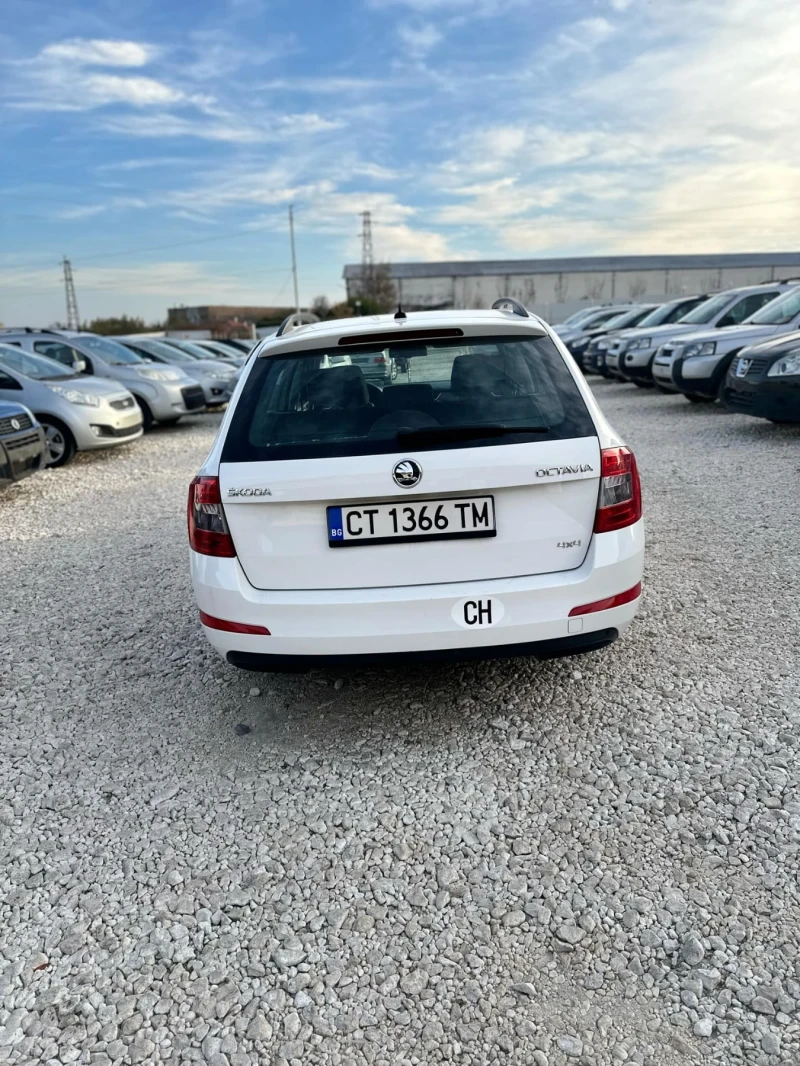 Skoda Octavia 4х4, снимка 2 - Автомобили и джипове - 48304394