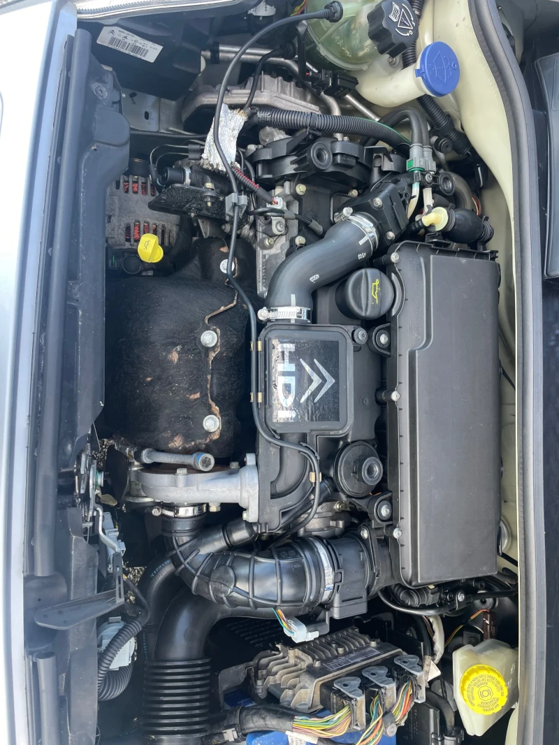 Citroen C2 1.4HDI-70-KLIMA-ITALIA, снимка 12 - Автомобили и джипове - 50453235