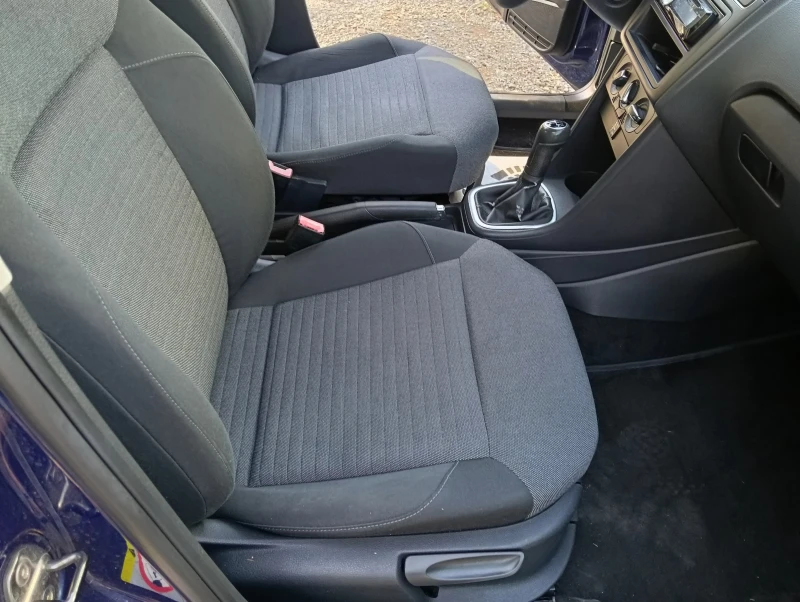 VW Polo 1.4i Газова уредба, снимка 10 - Автомобили и джипове - 51535933