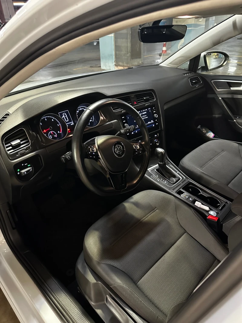 VW Golf, снимка 12 - Автомобили и джипове - 52356870