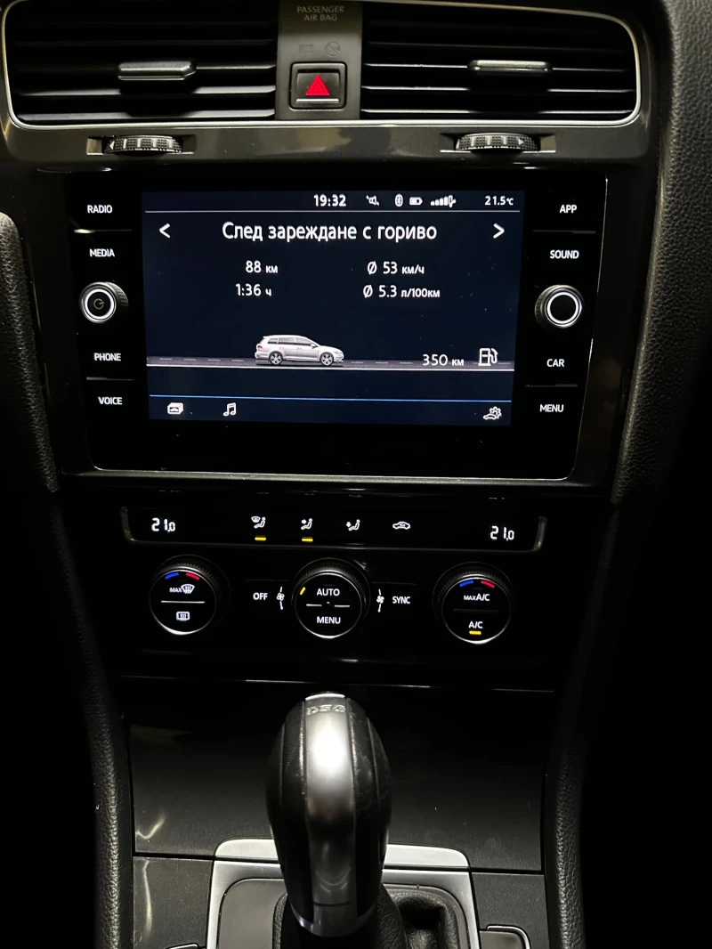 VW Golf, снимка 11 - Автомобили и джипове - 52356870