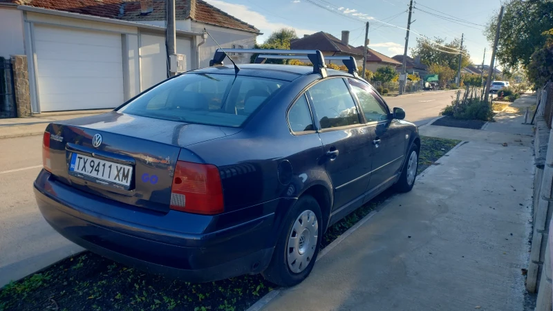 VW Passat, снимка 10 - Автомобили и джипове - 52314239