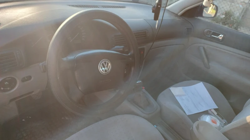 VW Passat, снимка 3 - Автомобили и джипове - 52314239