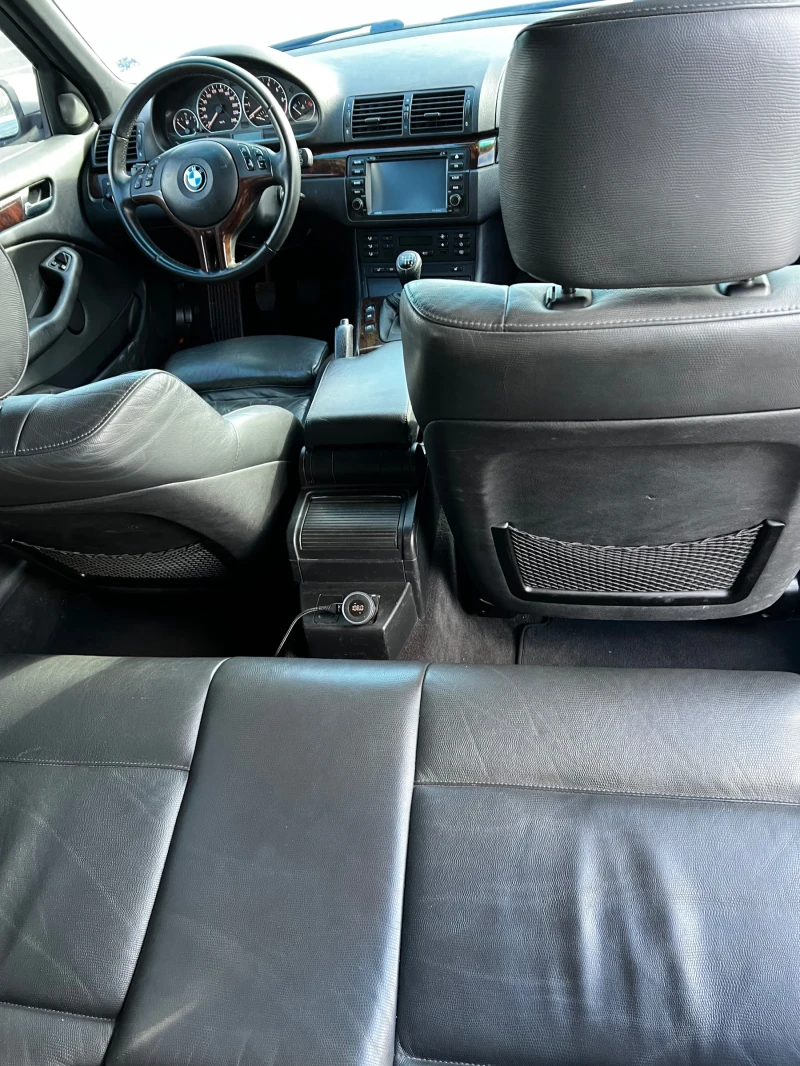 BMW 330, снимка 10 - Автомобили и джипове - 52943778