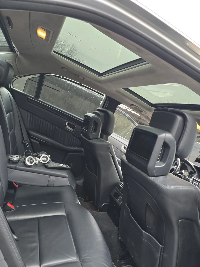 Mercedes-Benz E 350 CGI, снимка 6 - Автомобили и джипове - 53542737