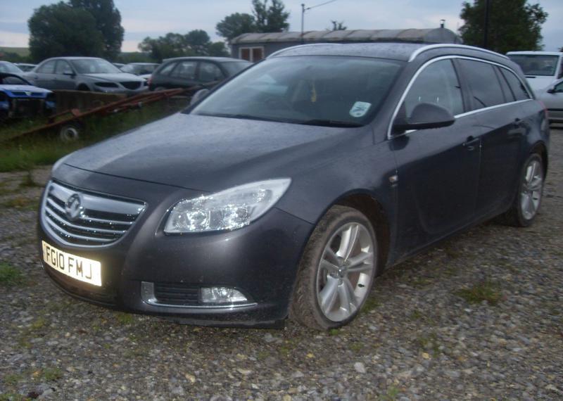 Opel Insignia 2.0cdti 5br разпродажба, снимка 12 - Автомобили и джипове - 5538173