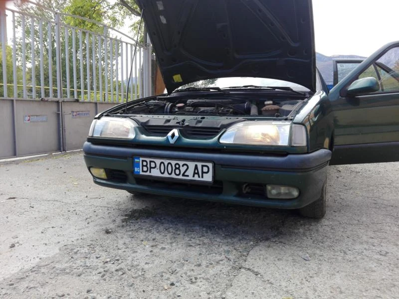 Renault 19, снимка 2 - Автомобили и джипове - 47357338