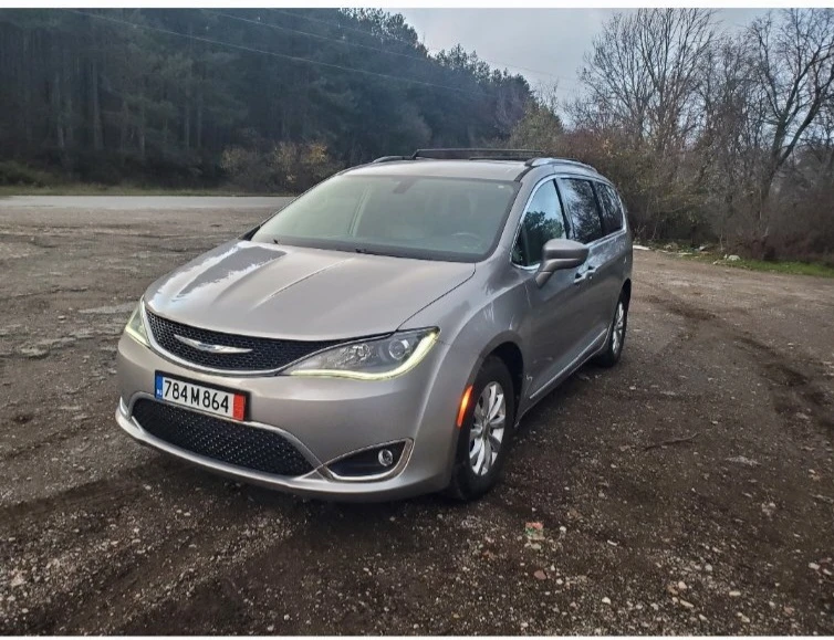 Chrysler Pacifica, снимка 2 - Автомобили и джипове - 52632047