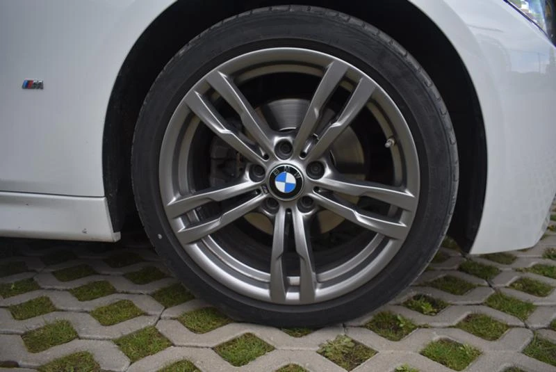 BMW 330 e iPerformance M, снимка 12 - Автомобили и джипове - 53930593