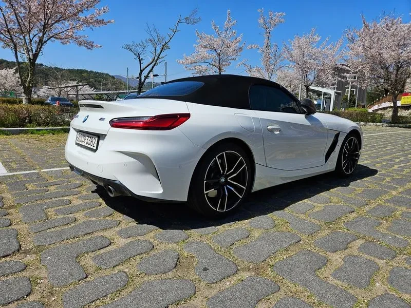 BMW Z4, снимка 2 - Автомобили и джипове - 54835416
