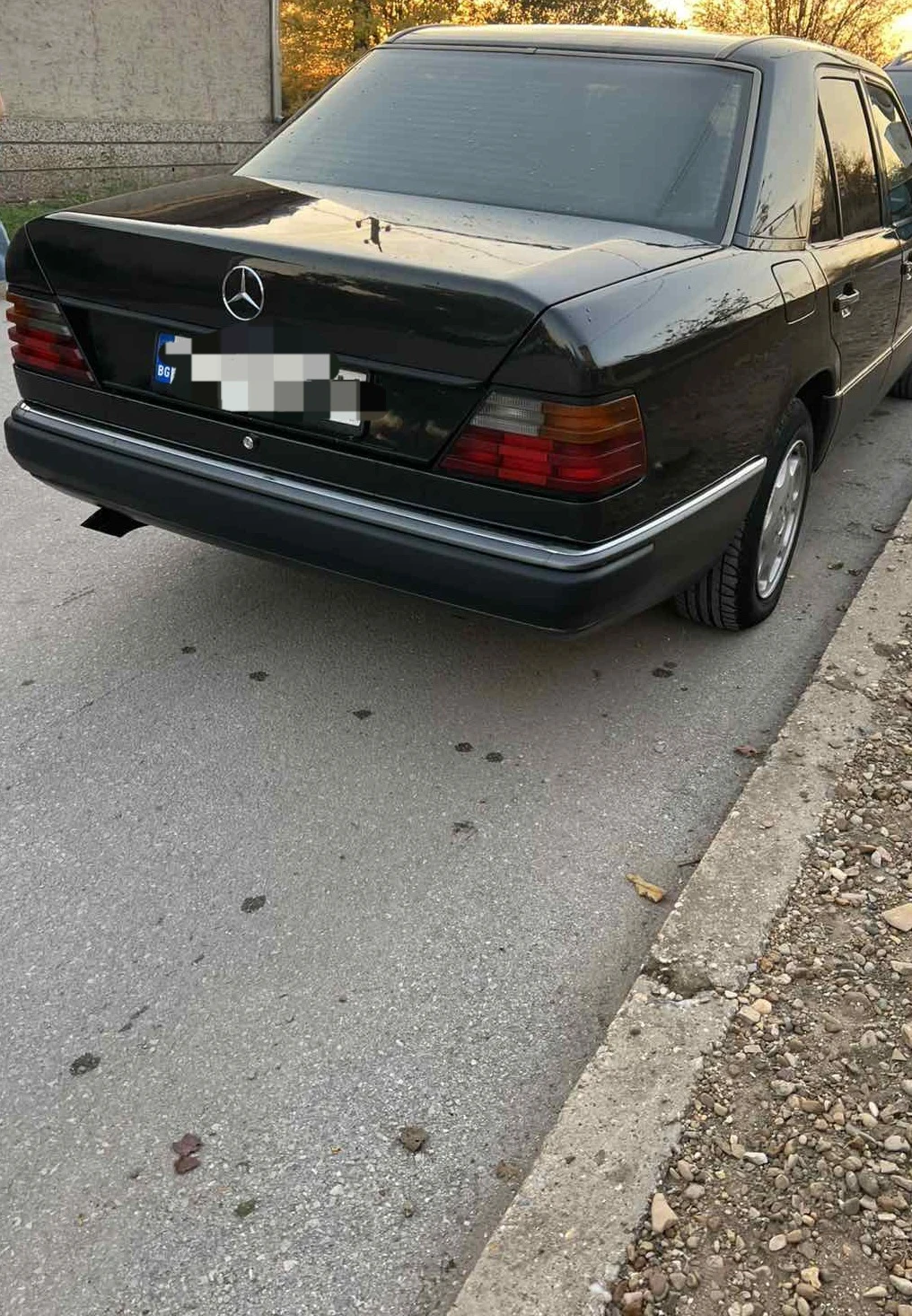 Mercedes-Benz 124 300 - изображение 5