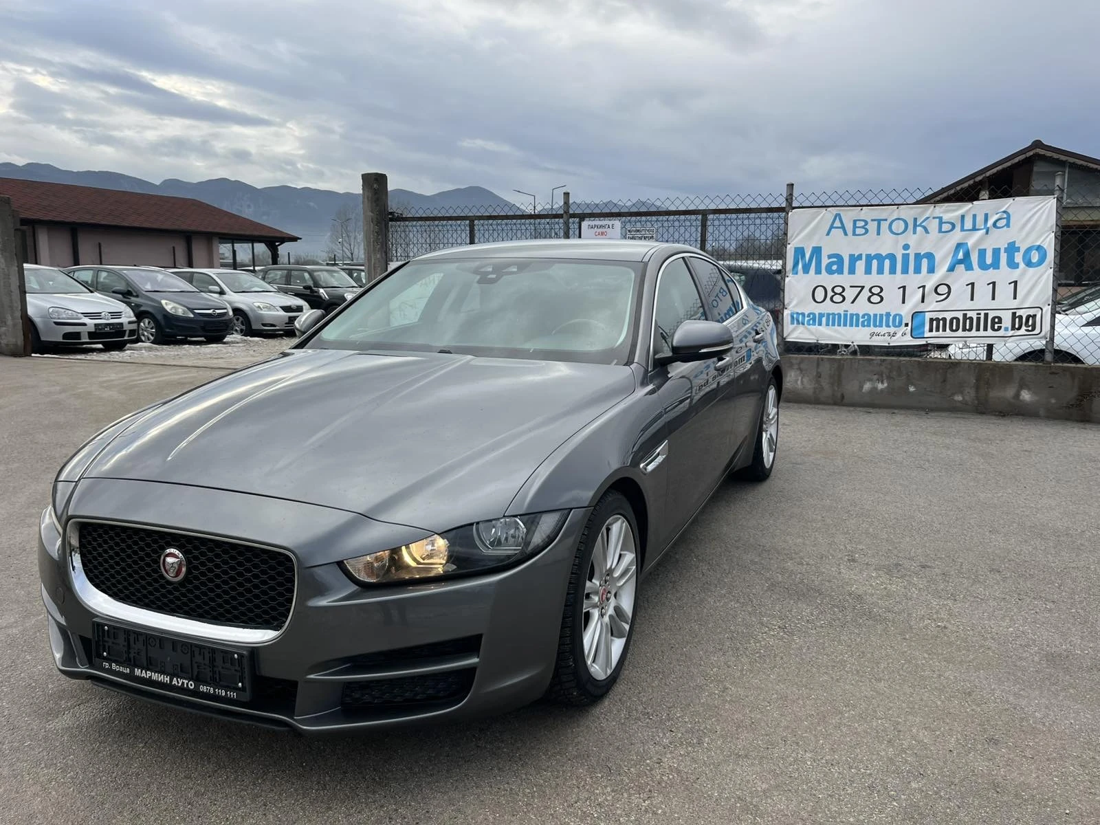 Jaguar XE 2.0TDI 180кс EURO 6B ПЕРФЕКТЕН ВНОС ИТАЛИЯ - изображение 3