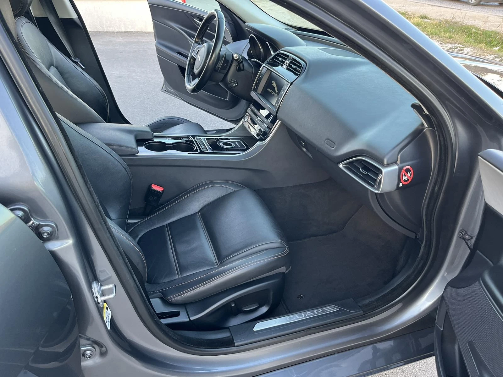 Jaguar XE 2.0TDI 180�� EURO 6B ��������� ���� ������ | Mobile.bg � ����������� 11