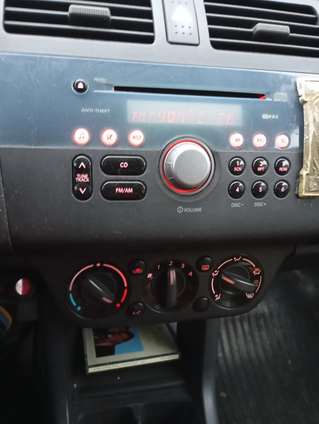 Suzuki Swift Сузуки Суифт  - изображение 5