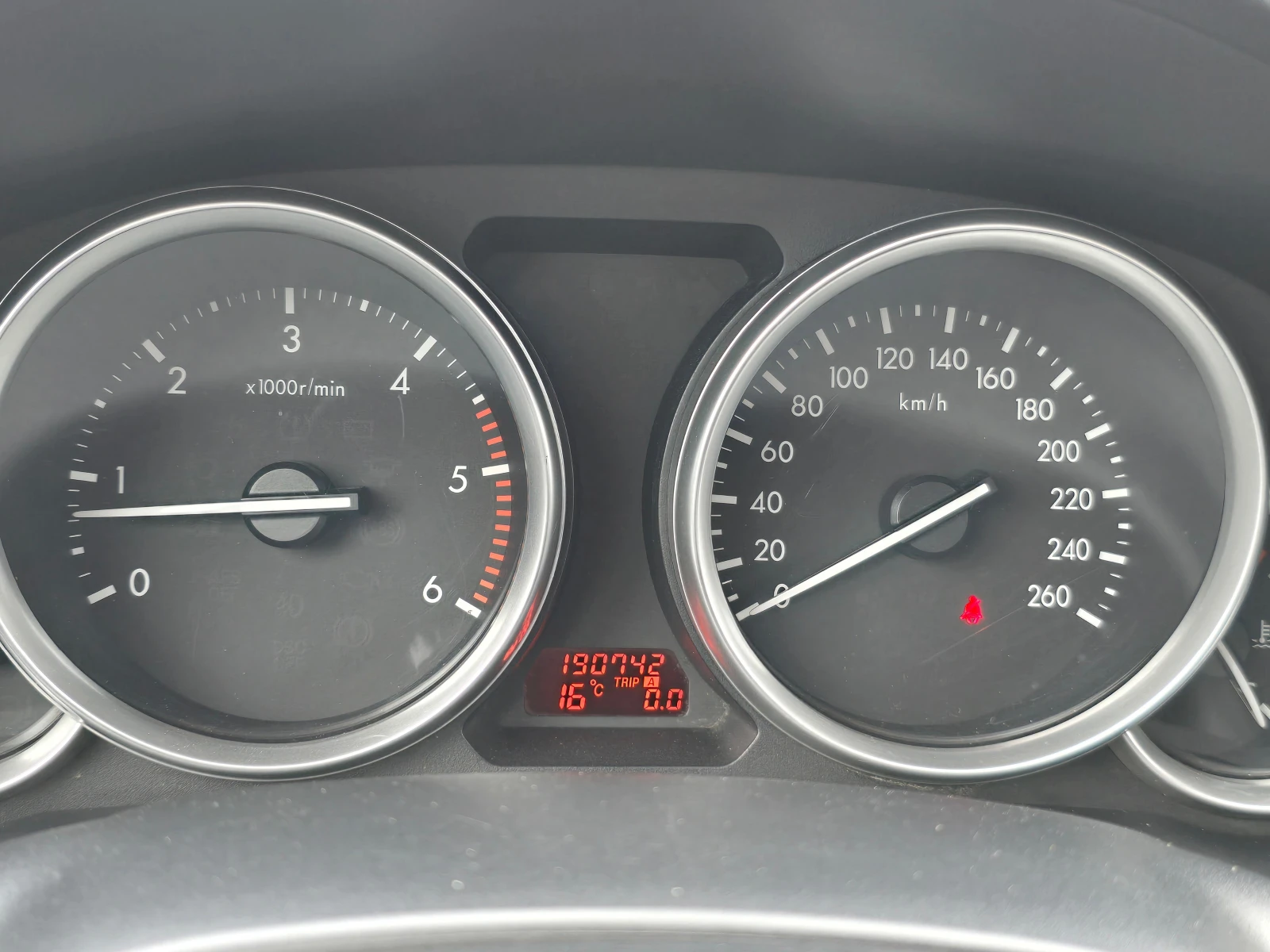 Mazda 6 2.0D/Лизинг - изображение 8