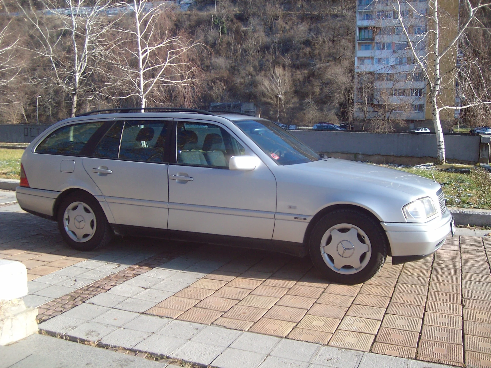 Mercedes-Benz C 250  - изображение 7