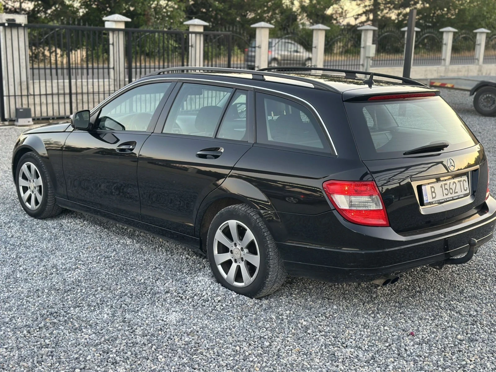 Mercedes-Benz C 200 Комби - изображение 4