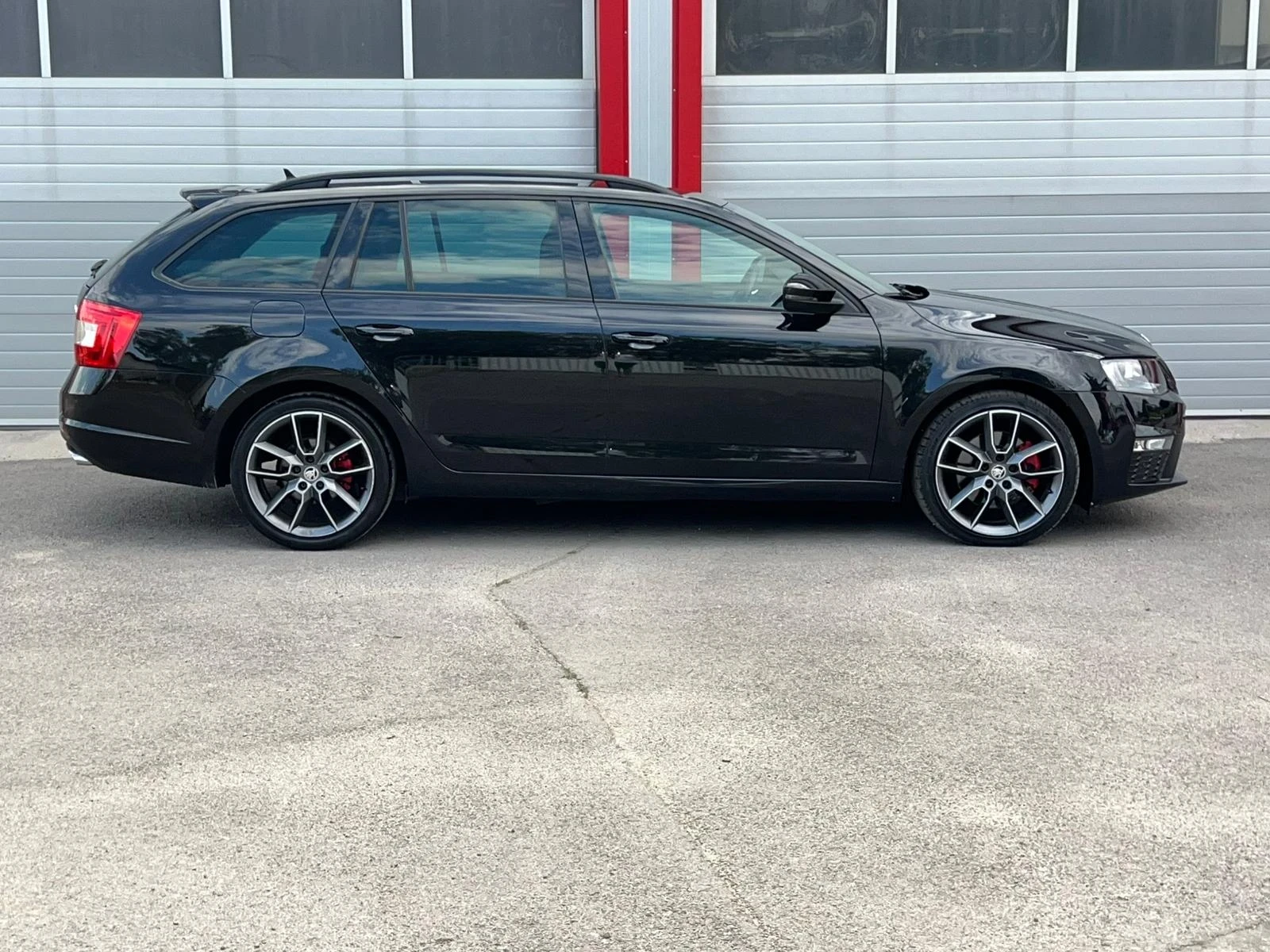Skoda Octavia 2.0TDI VRS 4X4 AUTOMATIK DSG NAVI CARBON EVRO 6B  - изображение 7