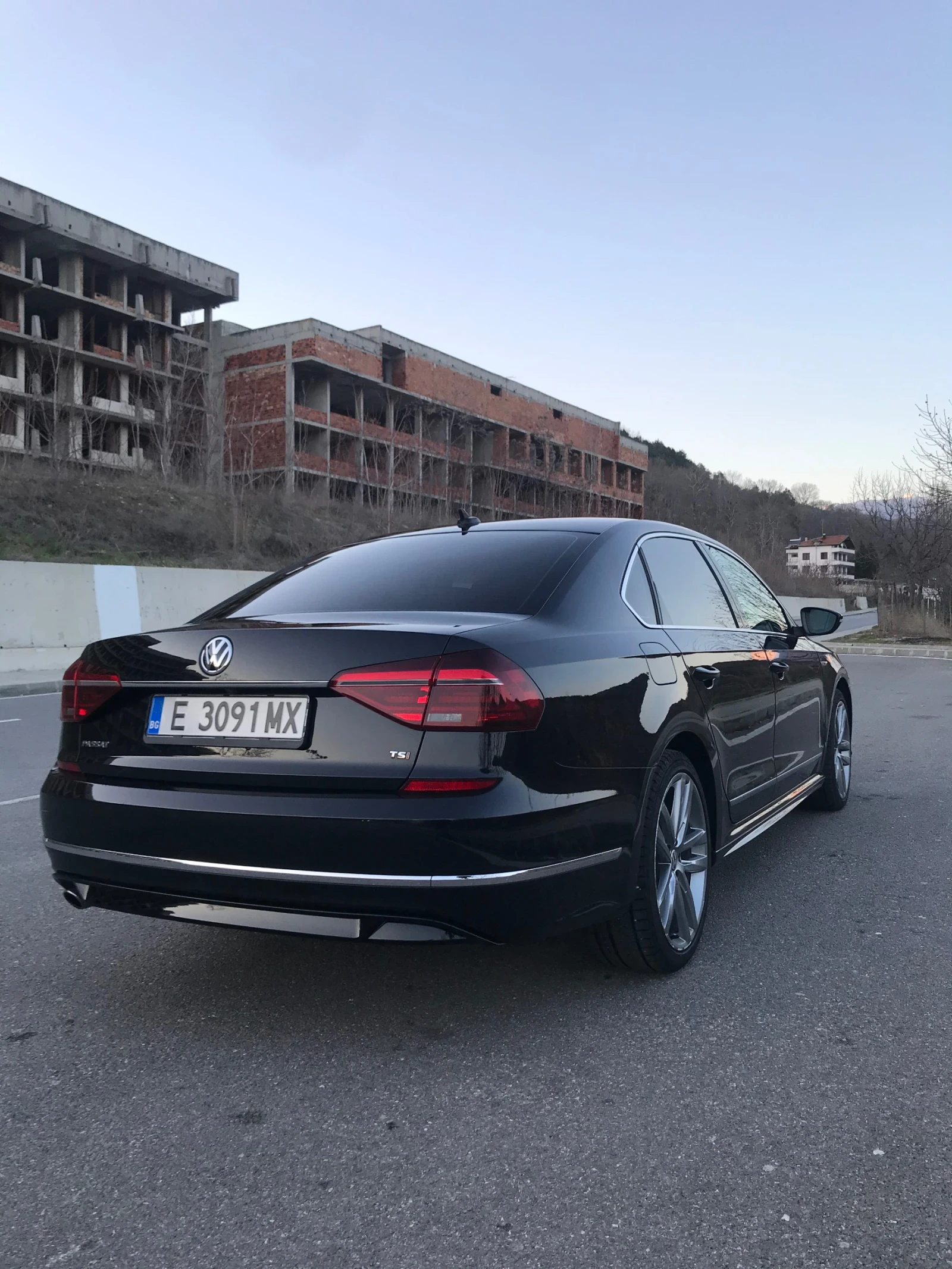 VW Passat 1.8 TSI R-Line - изображение 7