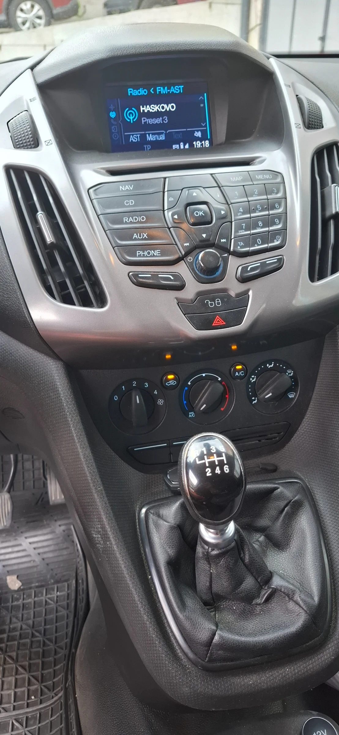 Ford Connect  - изображение 7