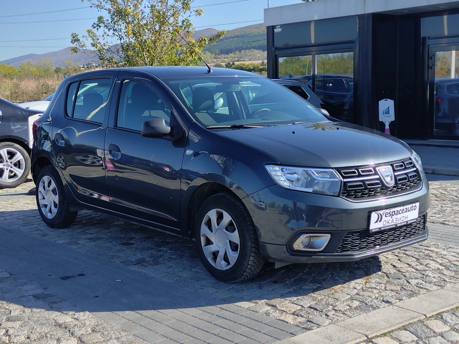 Dacia Sandero 1.0 SCe 73 к.с. /Ambiance - изображение 3