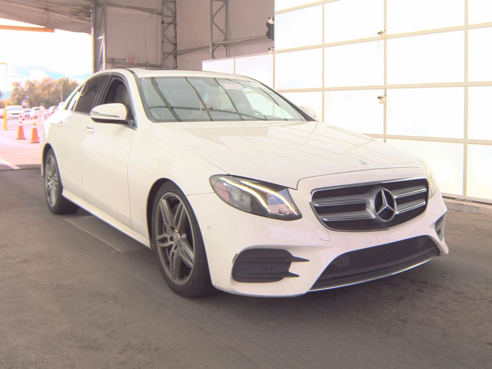 Mercedes-Benz E 300 AMG* PACK* BURMESTER* * * 360*  | Mobile.bg   3