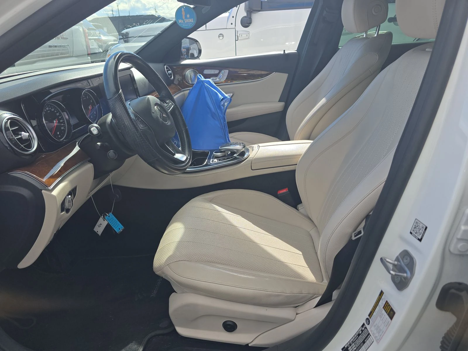 Mercedes-Benz E 300 AMG* PACK* BURMESTER* * * 360*  | Mobile.bg   10