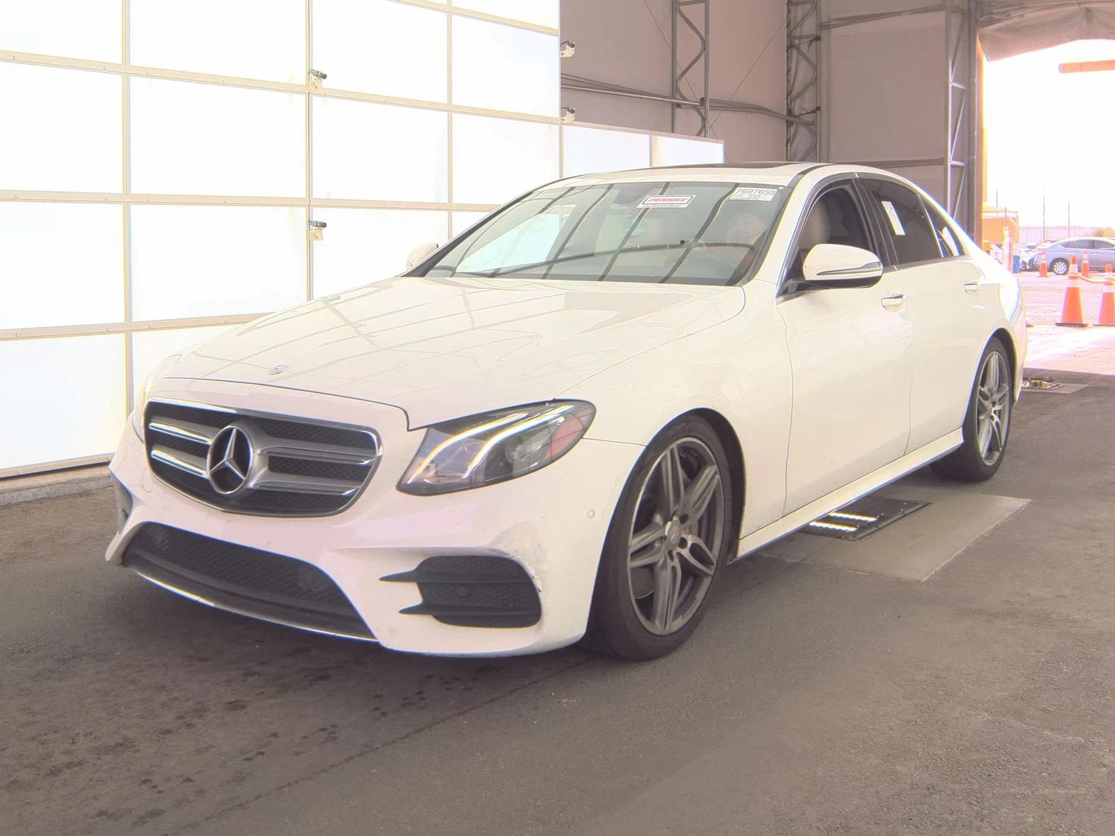 Mercedes-Benz E 300 AMG* PACK* BURMESTER* * * 360*  | Mobile.bg   1