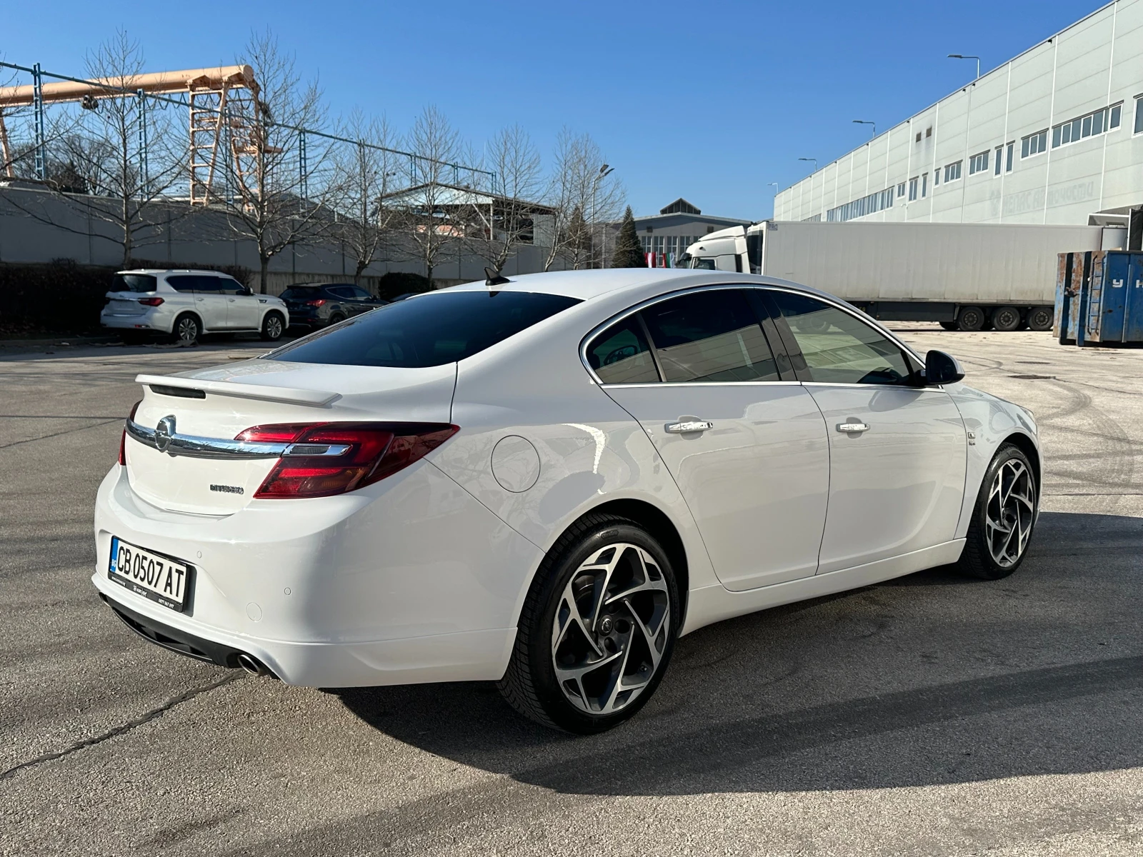 Opel Insignia Limousine NB 2.0d 194 к.с./ГАРАНЦИЯ ОТ КЕНТАВЪР - изображение 4