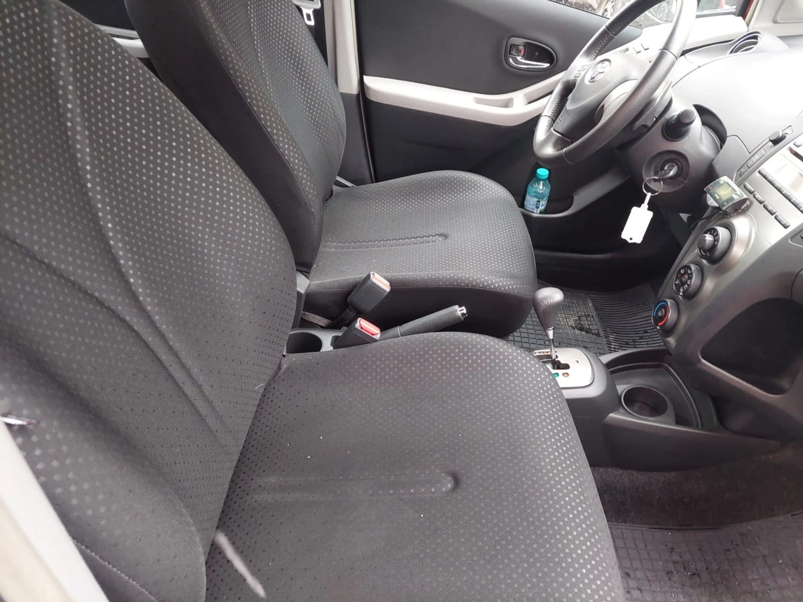 Toyota Yaris 1.33VVTI 82000�� ���� | Mobile.bg � ����������� 10