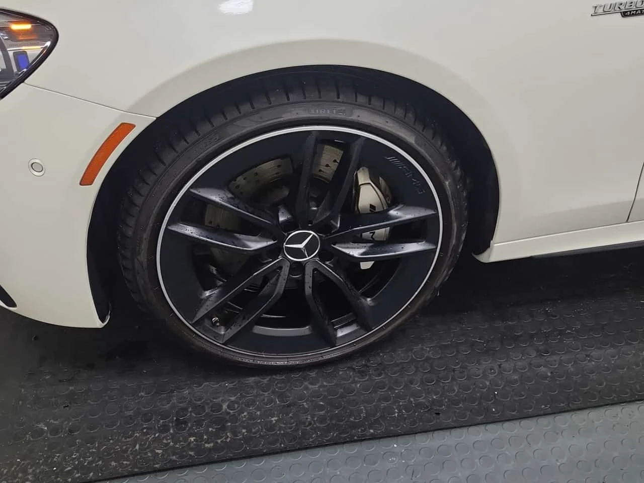 Mercedes-Benz E 53 AMG * E 53 * CARFAX * ���� �� �� | Mobile.bg � ����������� 13