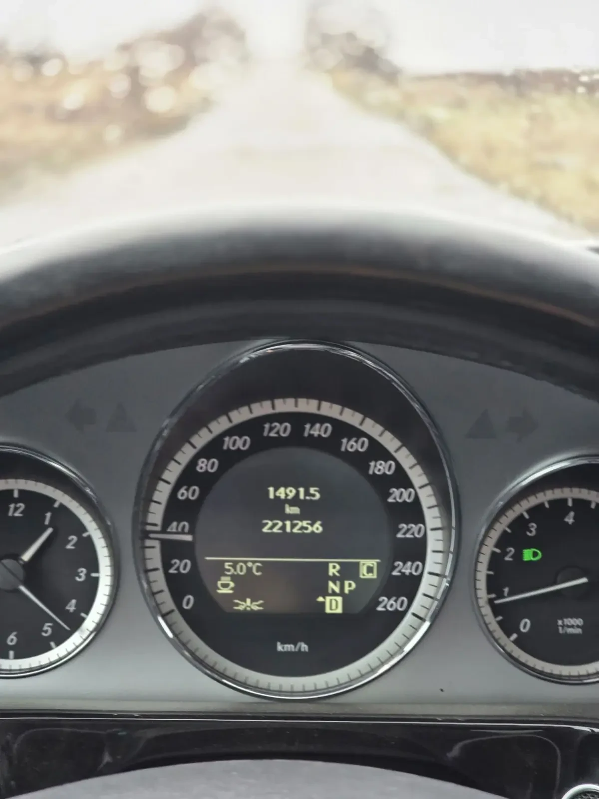 Mercedes-Benz E 350 CGI | Mobile.bg � ����������� 14