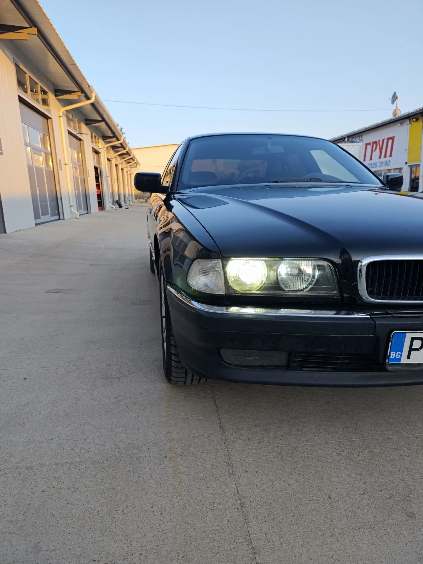 BMW 728 i ГАЗ, снимка 6 - Автомобили и джипове - 55673323