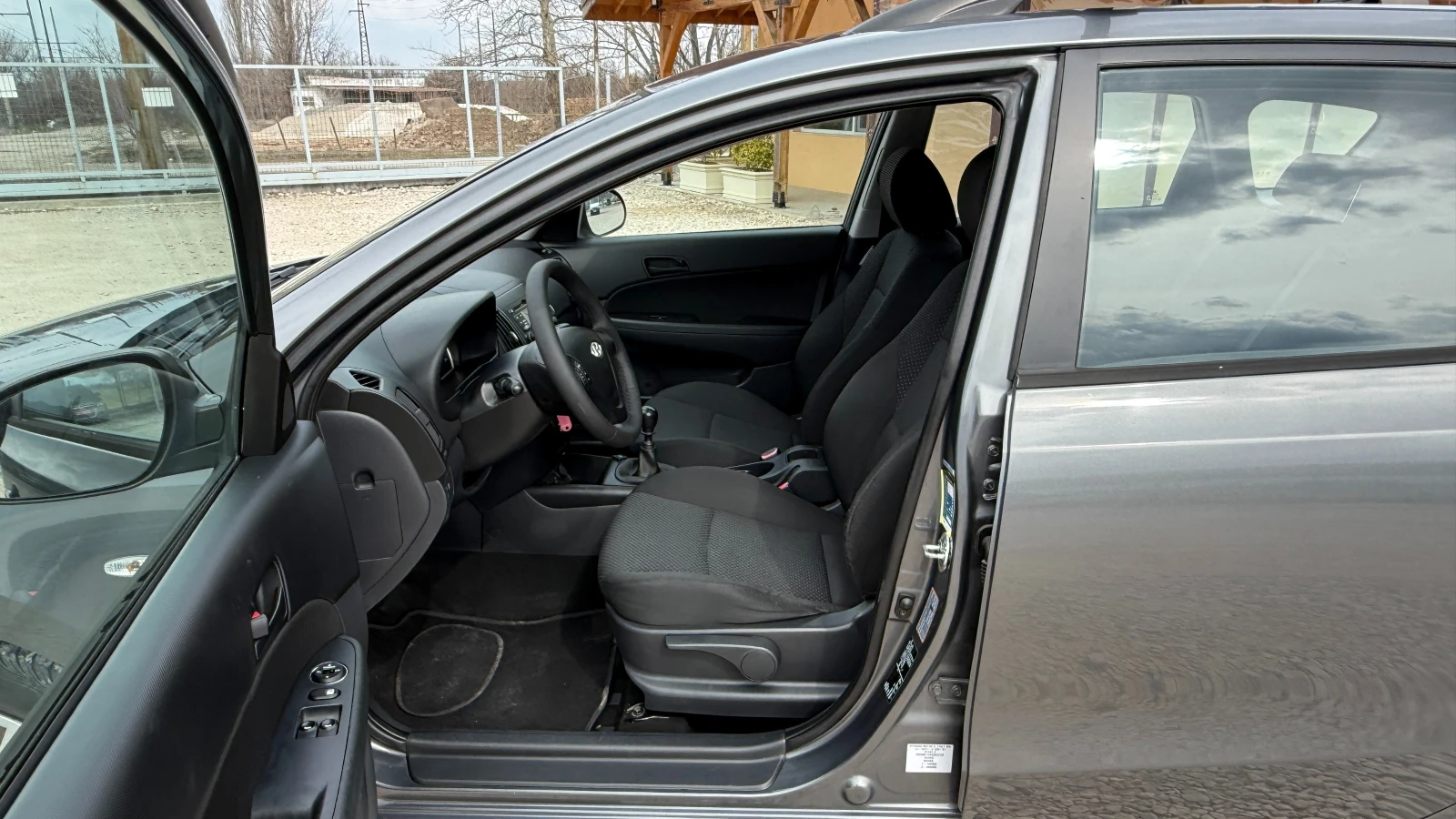 Hyundai I30 1.4GPL/ГАЗ/BRC/90кс/ВНОС ОТ ИТАЛИЯ, снимка 13 - Автомобили и джипове - 53924839