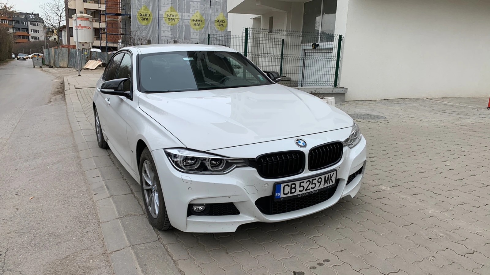 BMW 330 e iPerformance M, снимка 11 - Автомобили и джипове - 53930593