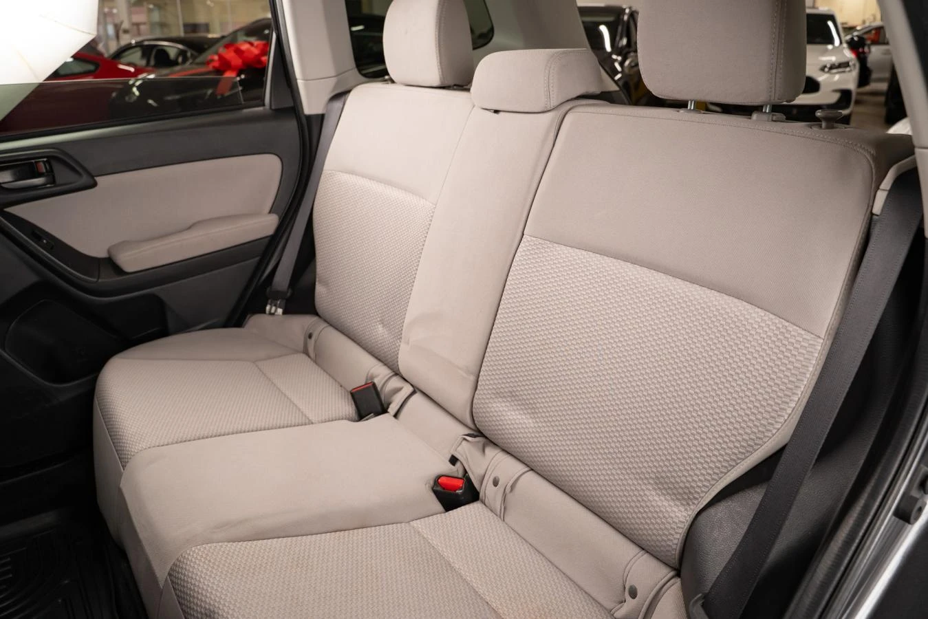 Subaru Forester 2.5i* АвтоКредит* (ЦЕНА ДО БГ)* , снимка 15 - Автомобили и джипове - 54009356