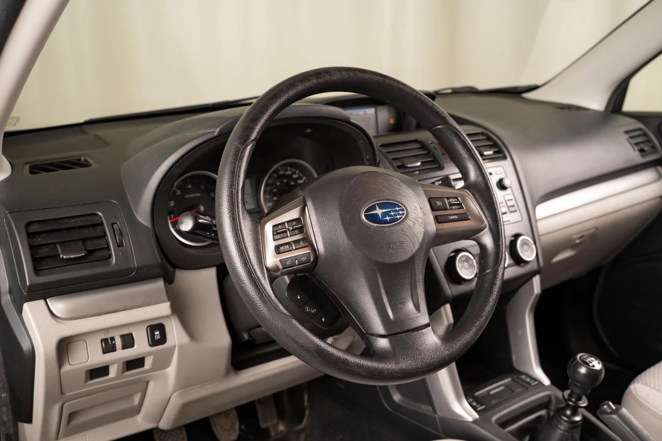 Subaru Forester 2.5i* АвтоКредит* (ЦЕНА ДО БГ)* , снимка 10 - Автомобили и джипове - 54009356