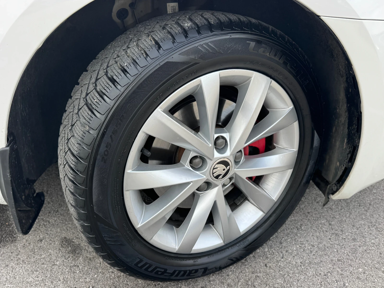 Skoda Octavia LED/DSG/SmartLink, снимка 14 - Автомобили и джипове - 54387867