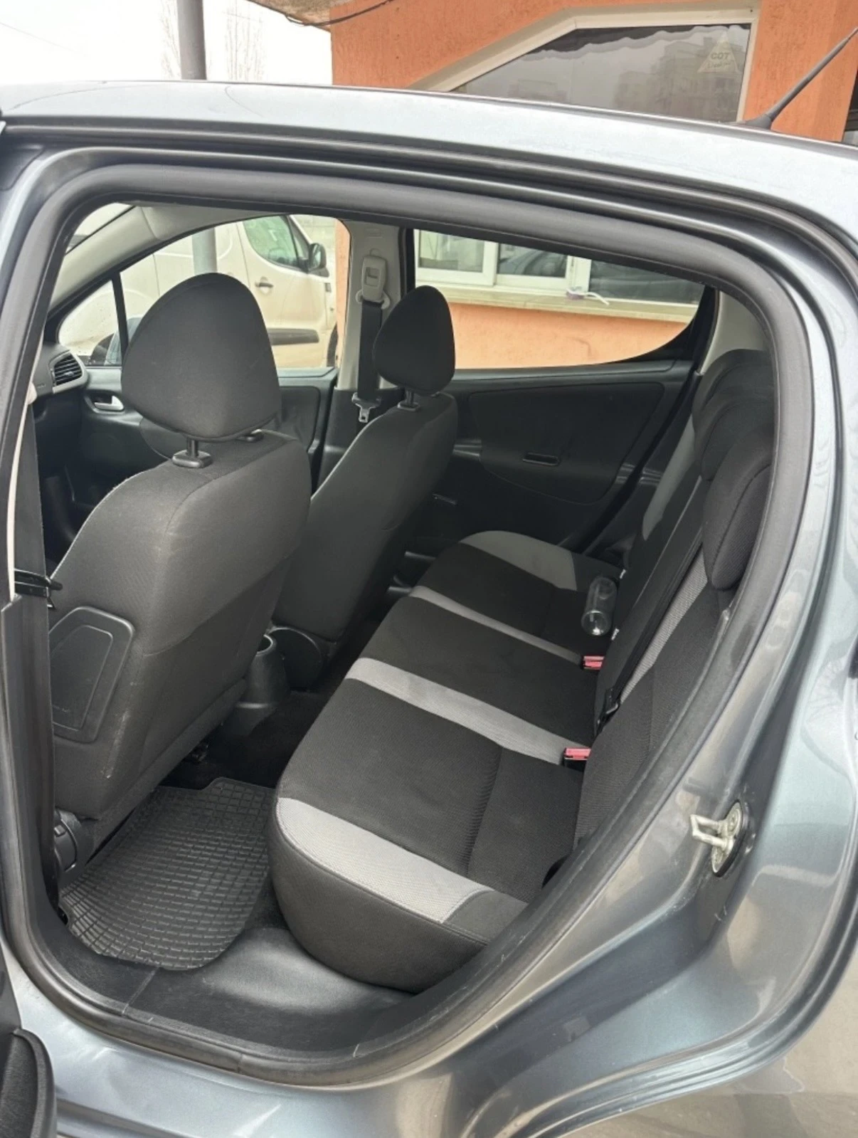 Peugeot 207 1.4i | Mobile.bg � ����������� 8