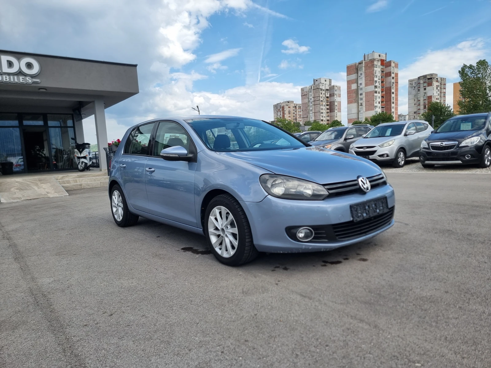 VW Golf 2.0TDI, снимка 8 - Автомобили и джипове - 54638554