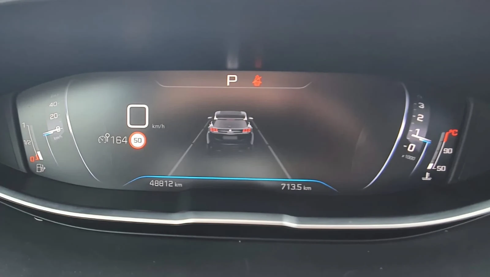 Peugeot 3008 1.5 BlueHDI 8AT ALLURE, снимка 7 - Автомобили и джипове - 54685081