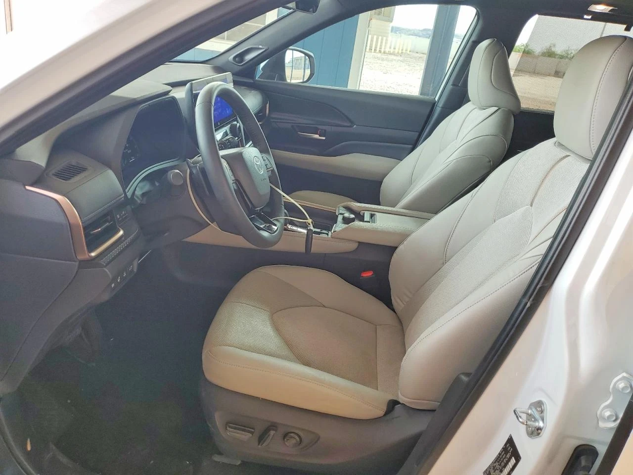 Toyota Grand Highlander 2.4l Hybrid Max Limited, снимка 7 - Автомобили и джипове - 54883327